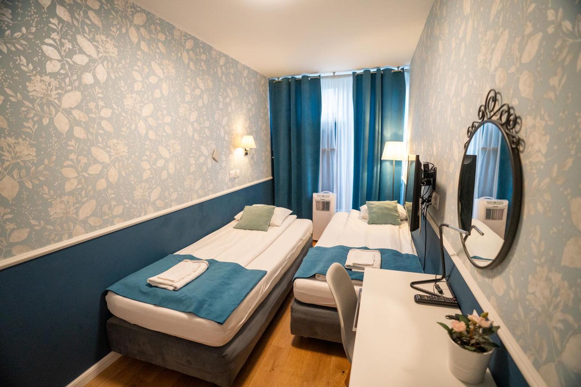 ורשה Apartament Hotel Grzybowska 9 מראה חיצוני תמונה