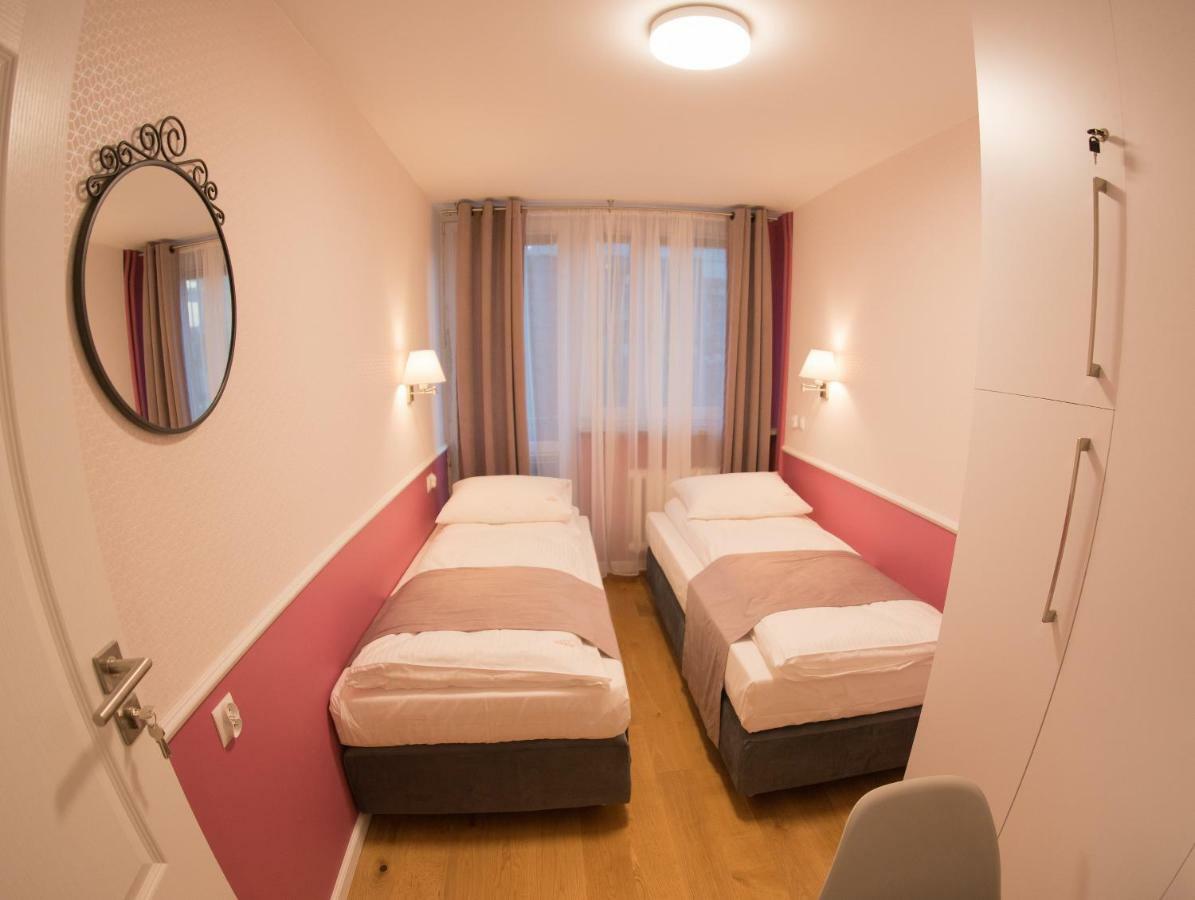 ורשה Apartament Hotel Grzybowska 9 מראה חיצוני תמונה