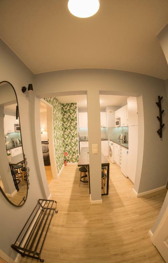ורשה Apartament Hotel Grzybowska 9 מראה חיצוני תמונה